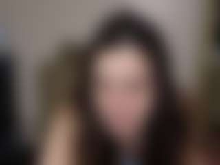 Live cam show with Kaskie - Brown Hair on Strip Flash - Live Sex Shows