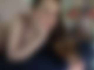 Live cam show with Kaskie - Small Tits on AdultVida.com