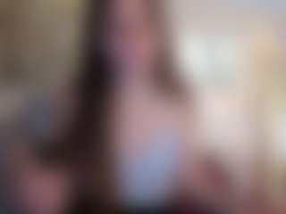 Live cam show with Kaskie - Drinking on luckytryst.com