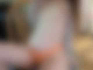 Live cam show with Kaskie - Cum on SinfulBabes