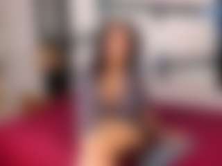 Live cam show with ArinnaRussell - College on Camsoda Late Night