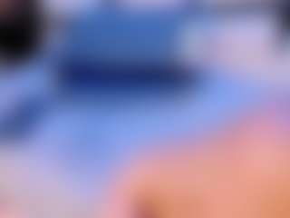 Live cam show with ArinnaRussell - Mature on AdultVida.com
