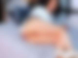 Live cam show with ArinnaRussell - MILF Teen (18+) on sexylive.show