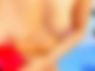 Live cam show with ArinnaRussell - Average on Mixed Magazine Live