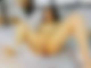 Live cam show with ArinnaRussell - College Mature on Nude Chat * 1 On 1 Webcam Sex * Live Cam Show