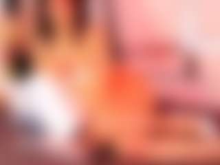 Live cam show with ArinnaRussell - Camel Toe on Fling VIP Chat