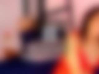 Live cam show with ArinnaRussell - Athletic Middle Aged on milfzrlive.com