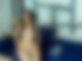 Live cam show with ArinnaRussell - Mature on Camsoda