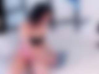 Live cam show with ArinnaRussell - Latina MILF on Camsoda | colombia