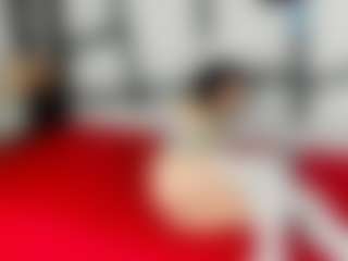 Live cam show with ArinnaRussell - Average on Camsoda
