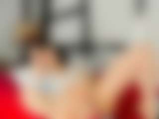 Live cam show with ArinnaRussell - College MILF on nudelive.tv