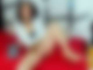 ArinnaRussell MILF webcam performer live streaming