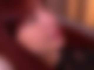 Live cam show with DoubleeTrouble - Fingers on CamwithHer