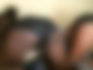HannahBeckyy's Live Sex Cam Show