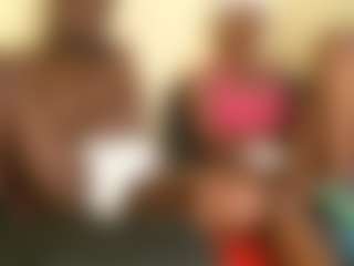 HannahBeckyy's Live Sex Cam Show