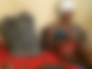 Live cam show with HannahBeckyy - Petite on anonymated.com