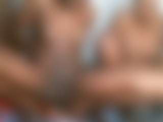 HannahBeckyy's Live Sex Cam Show