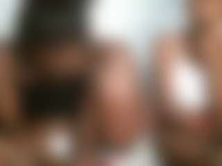 HannahBeckyy's Live Sex Cam Show