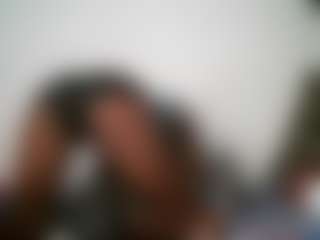 Live cam show with HannahBeckyy - Black Petite on eurowanks.com