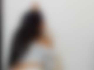 Live cam show with misseylenss - Milk on CamSextacy