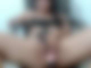 Live cam show with misseylenss - Curvy Latina on sexylivex.com | colombia