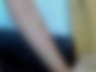 Live cam show with misseylenss - Tittyfuck on livesuperchat.net