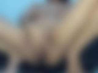 Live cam show with misseylenss - Milk on instabang