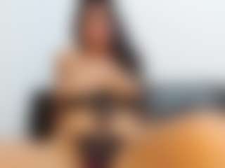 Live cam show with misseylenss - Milk on SpankPalCams