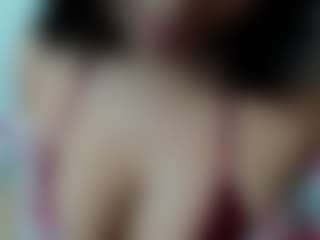 Live cam show with misseylenss - Brown Hair on SpankPalCams