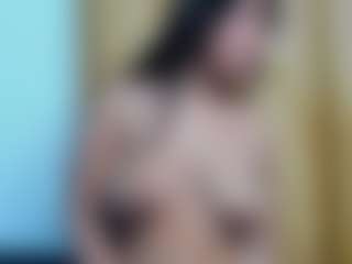 Live cam show with misseylenss - Brown Hair on Mixed Magazine Live