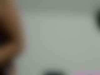 Live cam show with misseylenss - Milk on crypto-cams