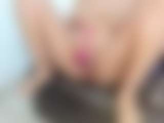 Live cam show with misseylenss - Tittyfuck on CamwithHer