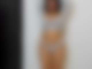 Live cam show with misseylenss - Tittyfuck on friskycurves.com