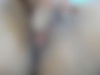 Live cam show with misseylenss - Milk on Fit Hotties