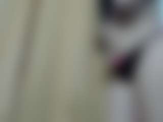 Live cam show with misseylenss - Latina on CamwithHer | colombia