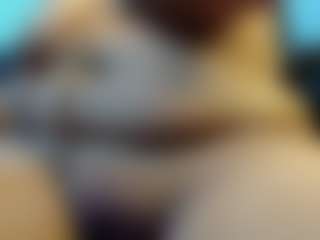 Live cam show with misseylenss - Latina on Camsoda | colombia