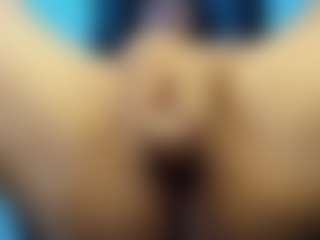 Live cam show with misseylenss - Milk on Camsoda