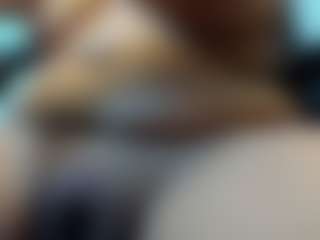 Live cam show with misseylenss - Tittyfuck on Camsoda