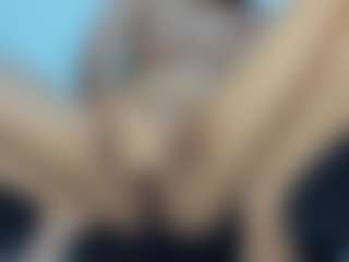 Live cam show with misseylenss - Milk on Camsoda