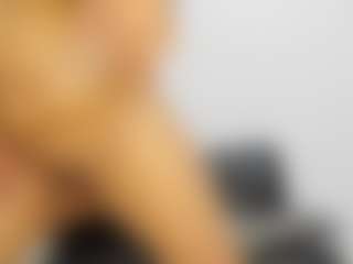 Live cam show with misseylenss - Fingering on Hubzter Live
