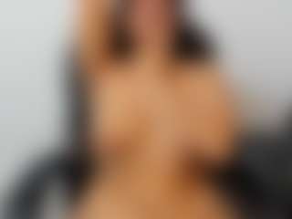 Live cam show with misseylenss - Brown Hair on alttransgirls
