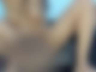 Live cam show with misseylenss - Milk on Camsoda