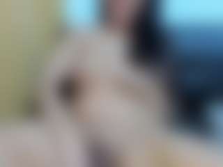 Live cam show with misseylenss - Milk on xfollow cams