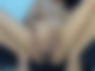 misseylenss's Live Sex Cam Show