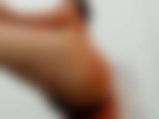 Live cam show with misseylenss - Brown Hair on Soda Cam