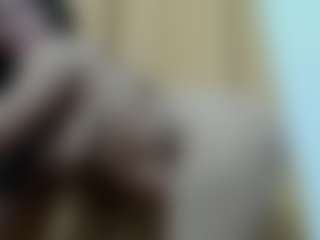 Live cam show with misseylenss - Brown Hair on Camsoda