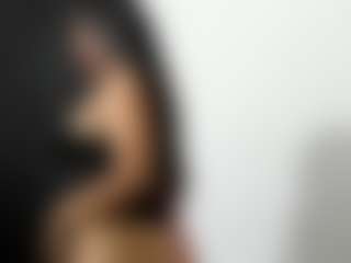 Live cam show with misseylenss - Fingering Brown Hair on Camsoda