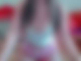 Live cam show with SalviaLi - Bikini on friskycurves.com