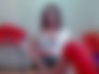 Live cam show with SalviaLi - Muscle on StripNow