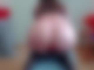 SalviaLi's Live Sex Cam Show
